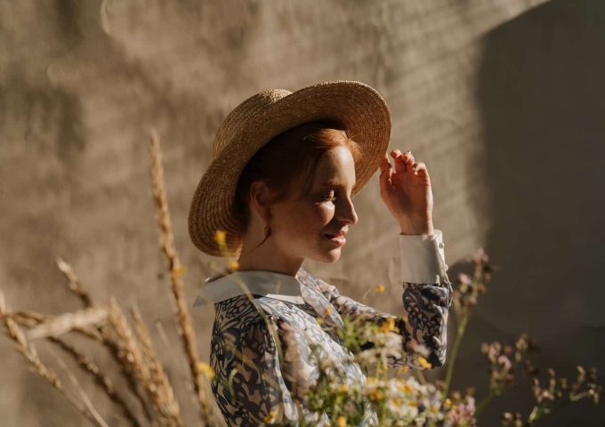 woman 6813849 1280 1